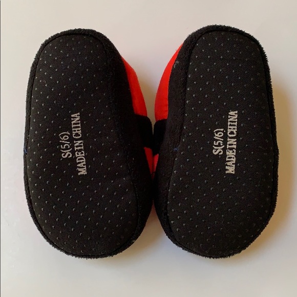 Spider-Man Slippers - Picture 2 of 2